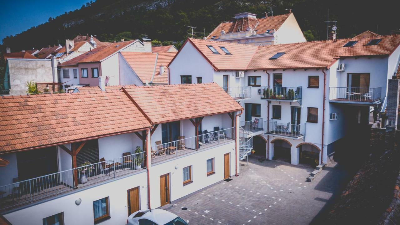 Apartman Rezidence Mikulov Eksteriør bilde